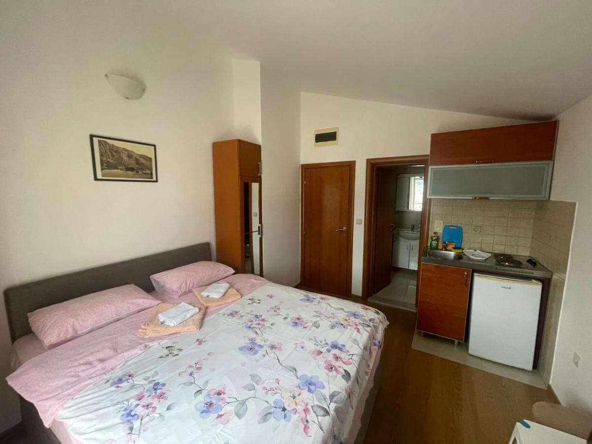 Apartments Manojlovic Budva Exterior photo